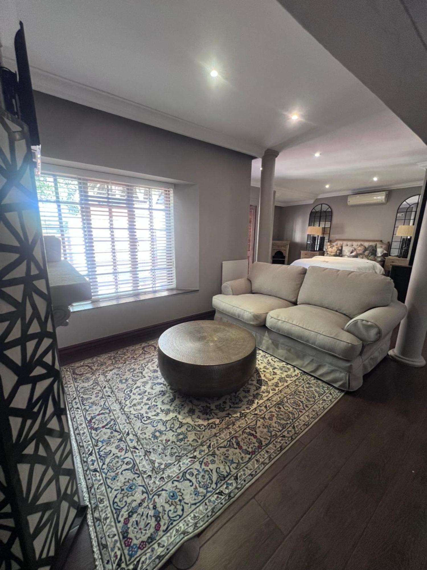 Bohemian Guesthouse - Pretoria Exterior photo