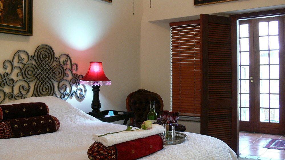 Bohemian Guesthouse - Pretoria Exterior photo