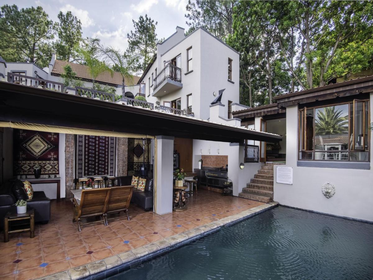 Bohemian Guesthouse - Pretoria Exterior photo