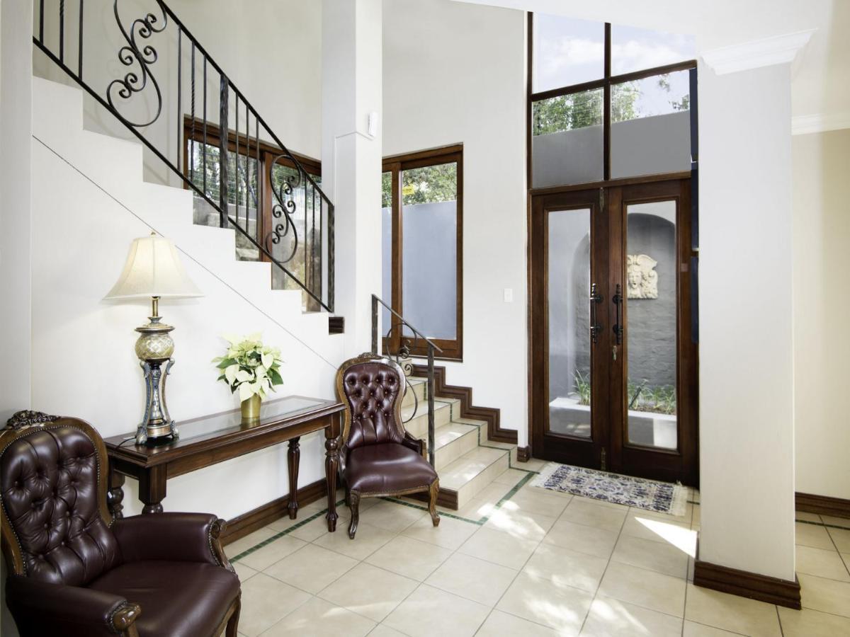 Bohemian Guesthouse - Pretoria Exterior photo