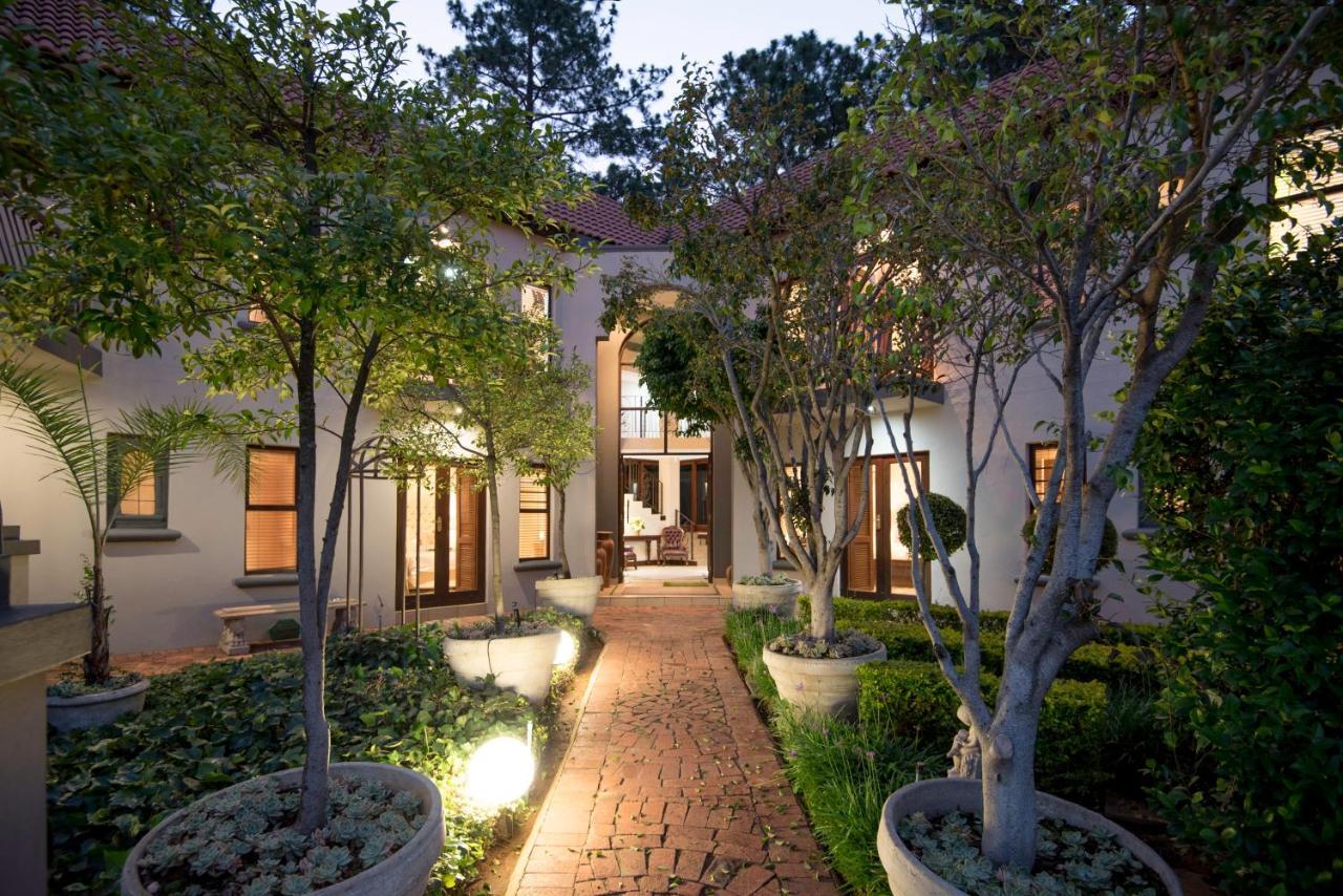Bohemian Guesthouse - Pretoria Exterior photo